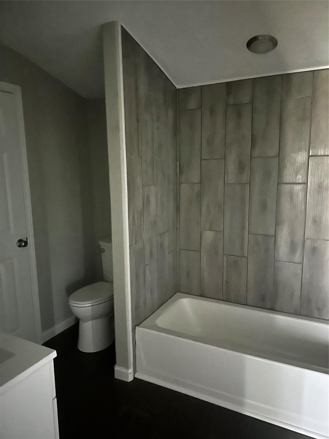 11330 LAKEVIEW Rd, Brenham, TX 77833