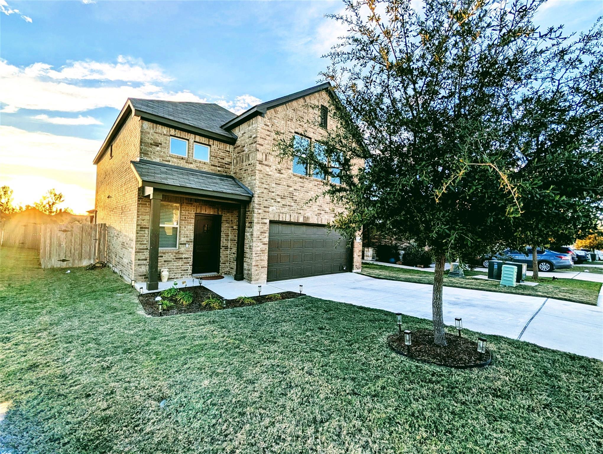 226 Thornless Cir, Buda, TX 78610