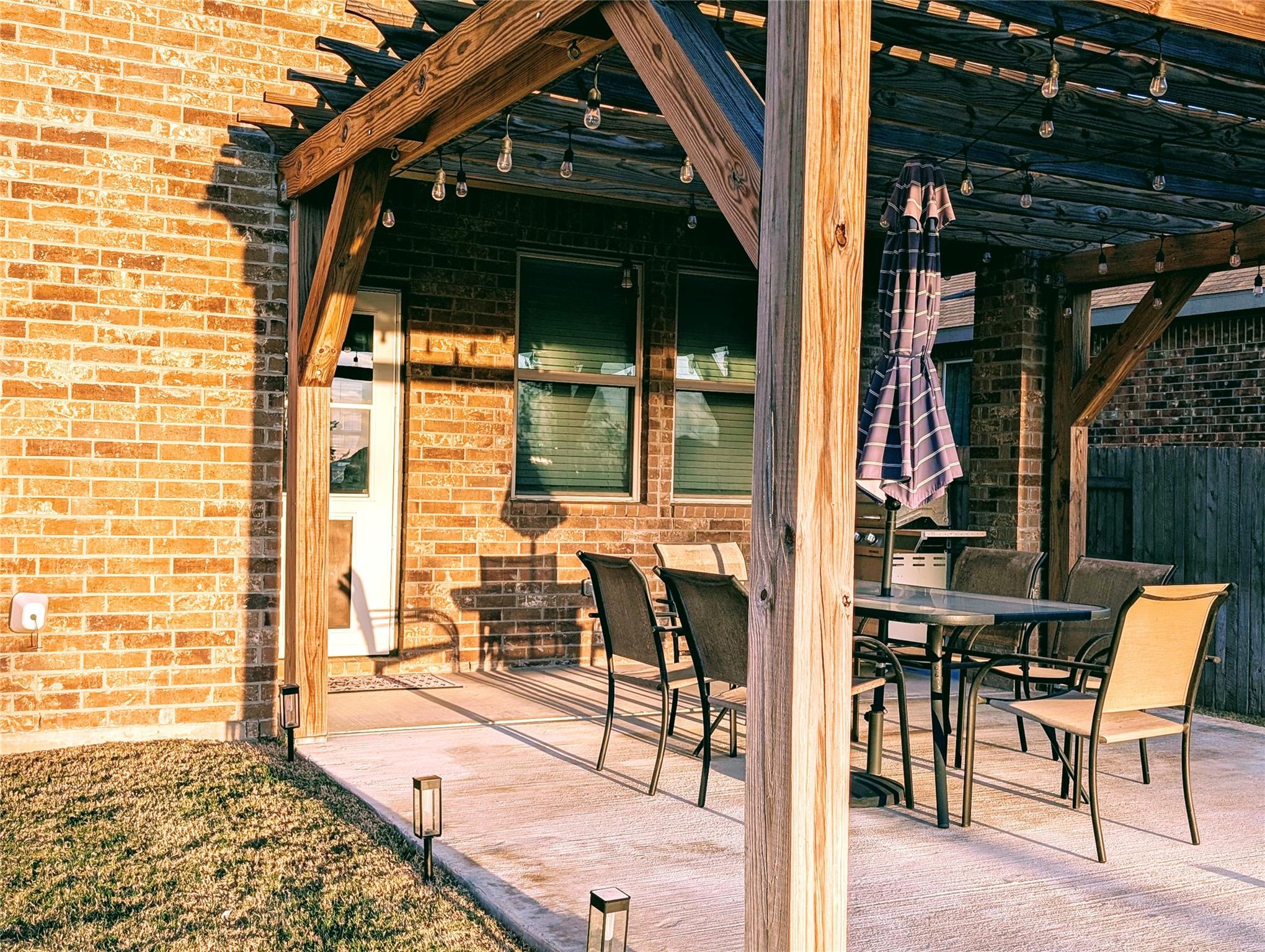 226 Thornless Cir, Buda, TX 78610