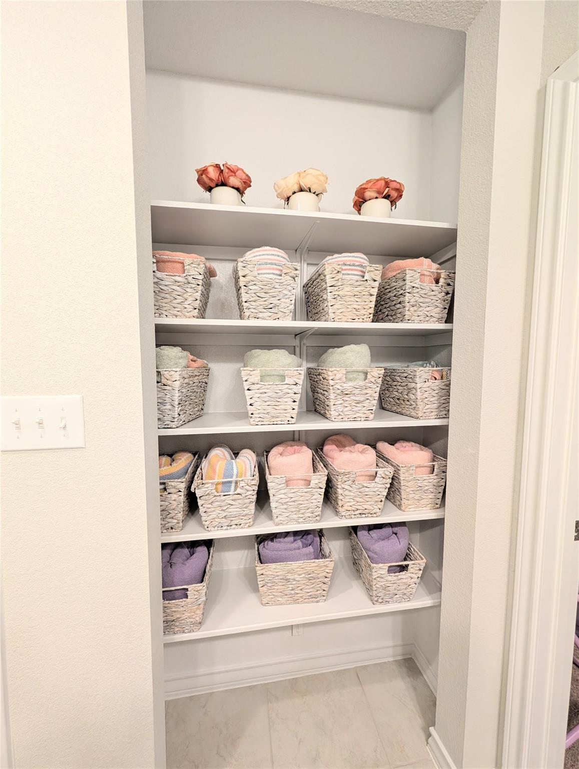 226 Thornless Cir, Buda, TX 78610