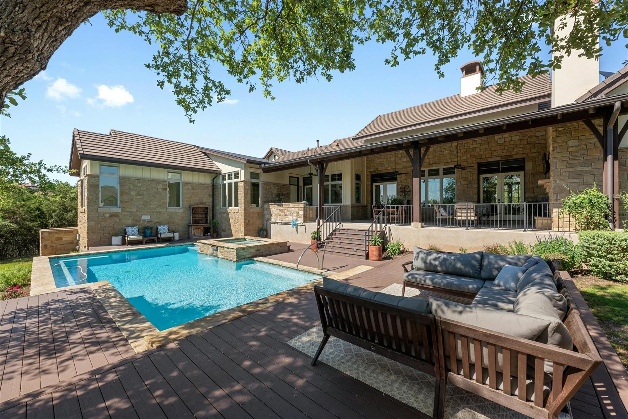 8024 Carlton Ridge Cv, Austin, TX 78738