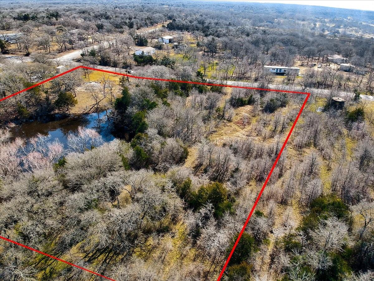 412 Old San Antonio Rd, Dale, TX 78616