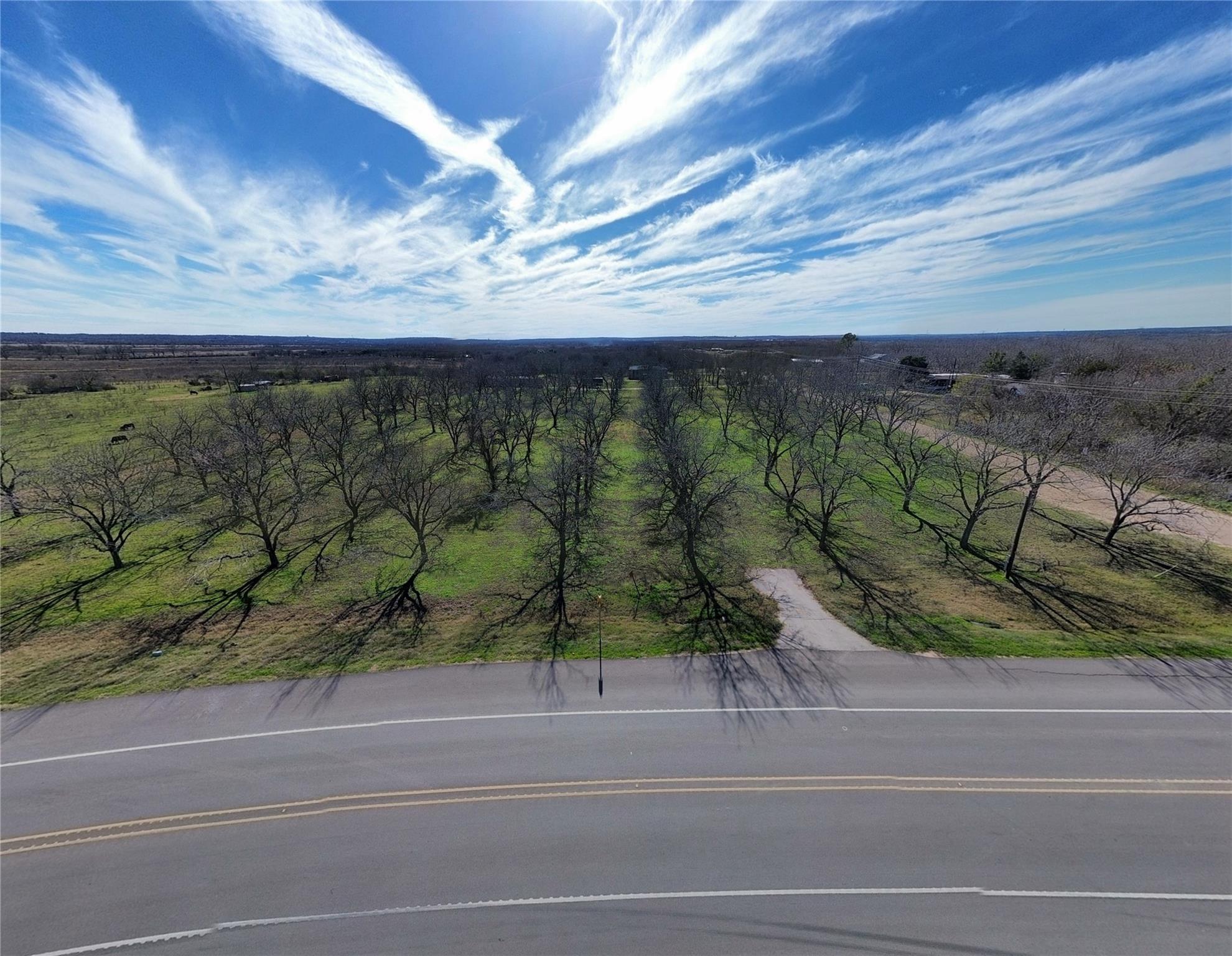 123 LAZY RIVER Ln, Elgin, TX 78621