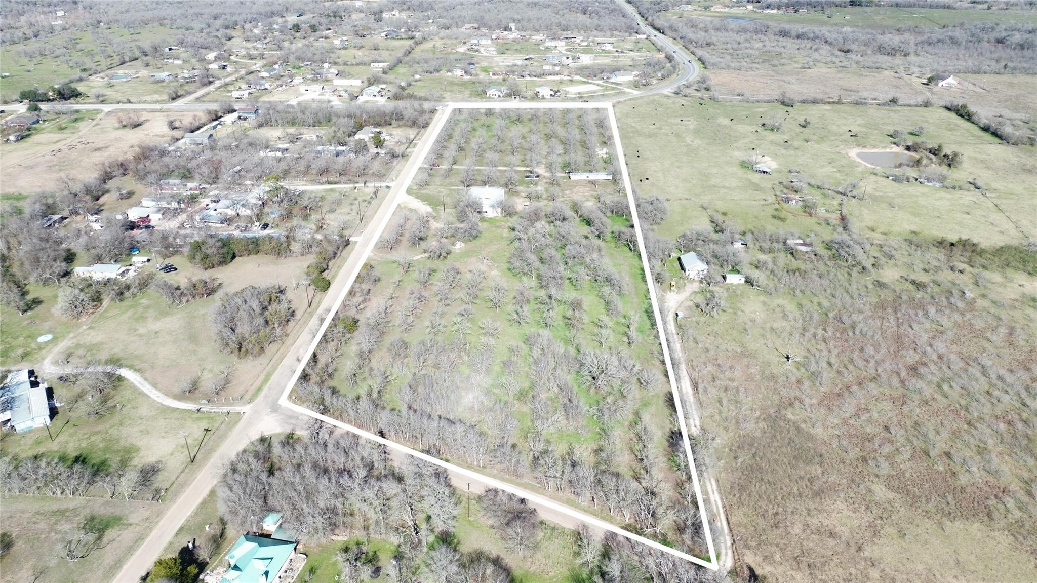 123 LAZY RIVER Ln, Elgin, TX 78621