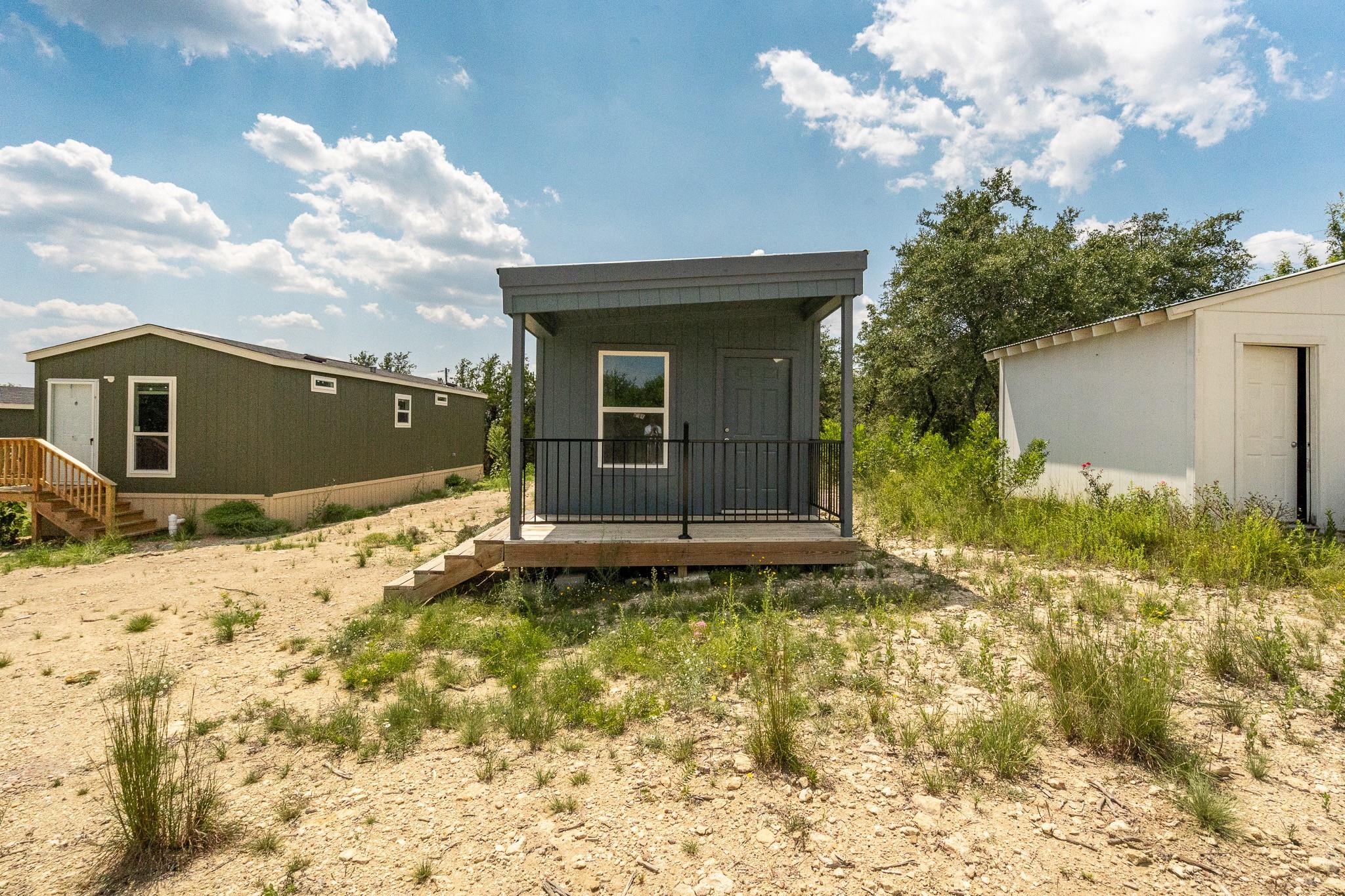 24369-2 Bingham Creek Rd, Leander, TX 78641