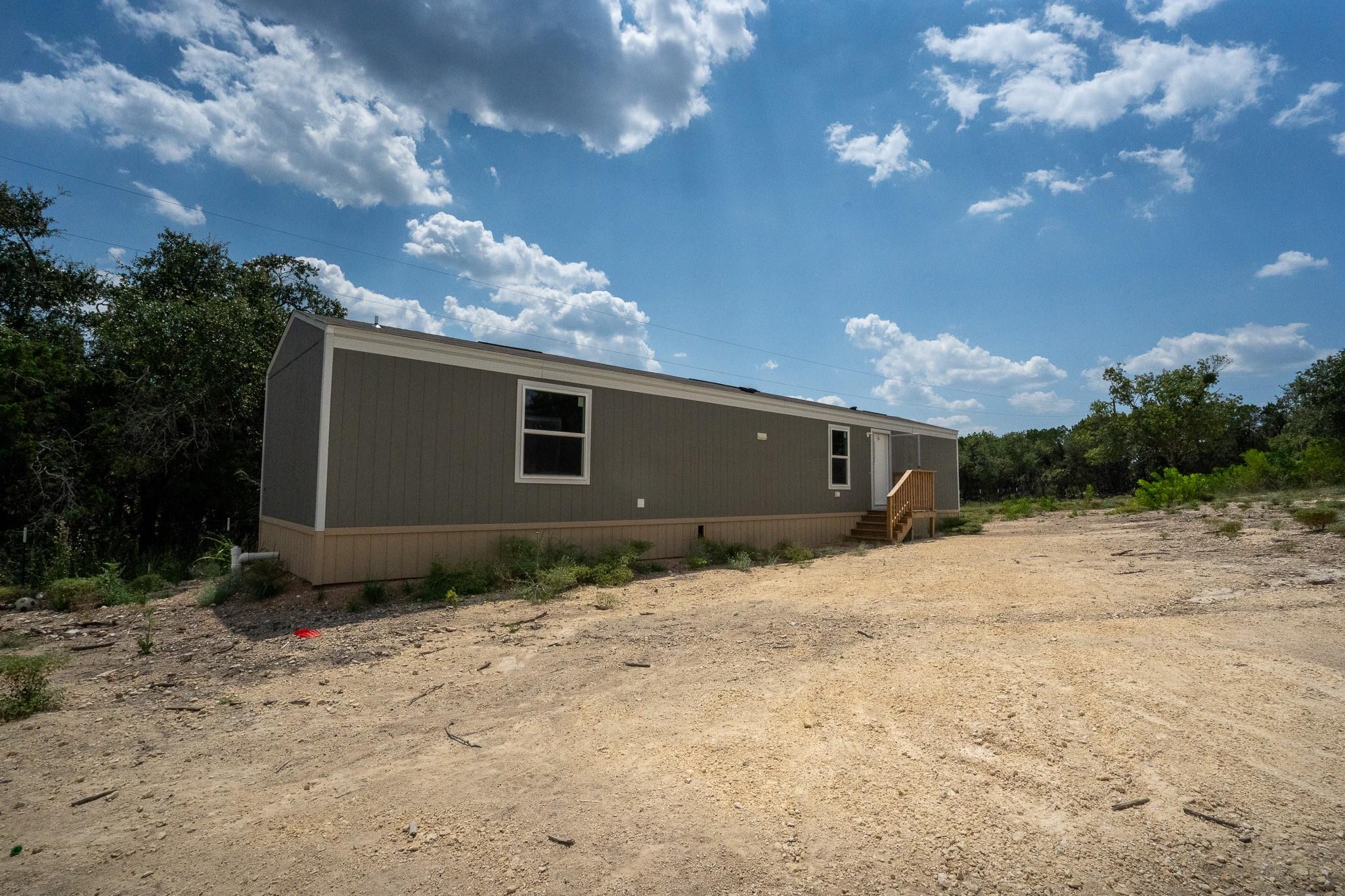 24369-2 Bingham Creek Rd, Leander, TX 78641