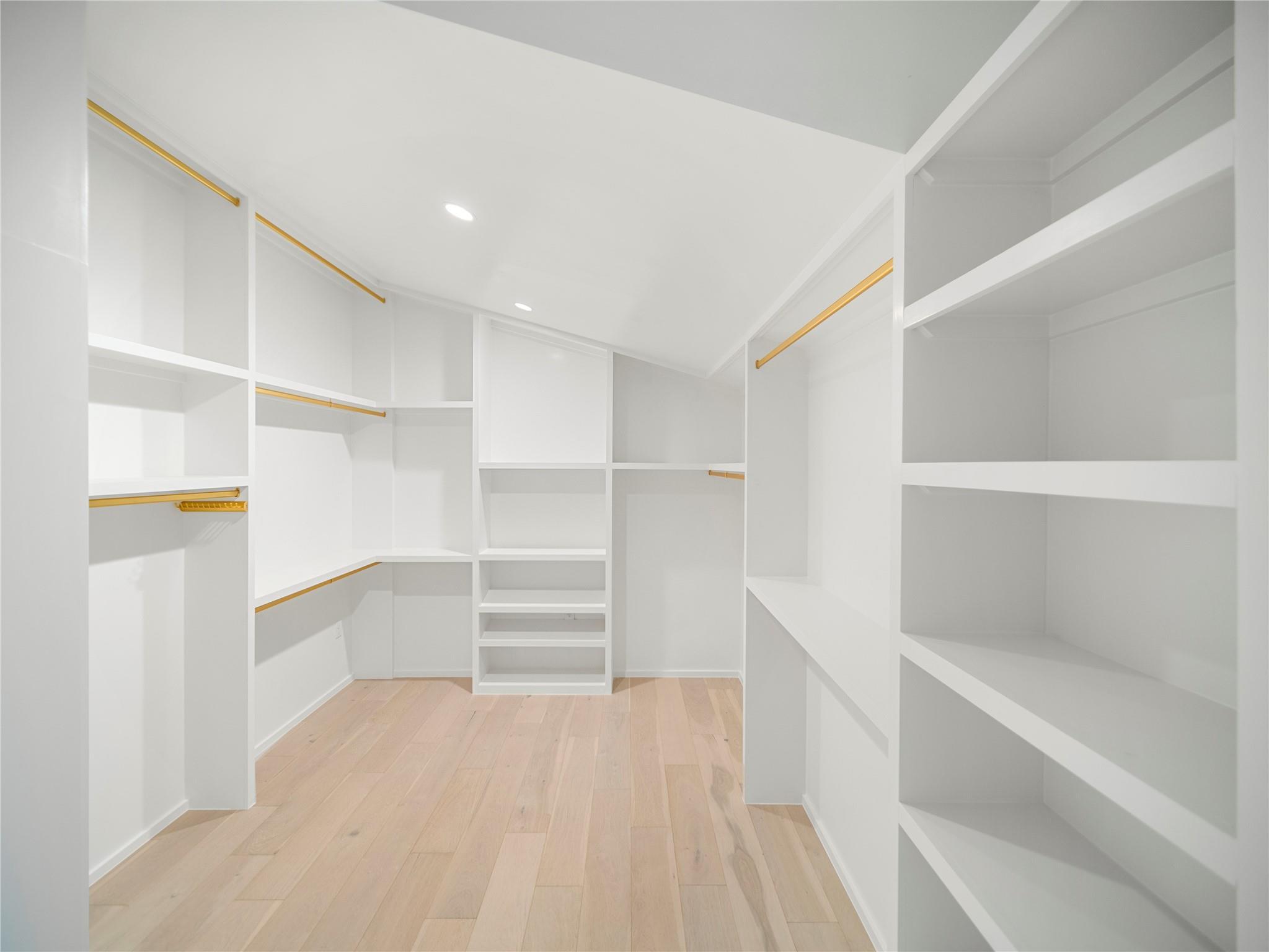 2107 Brackenridge St # B, Austin, TX 78704