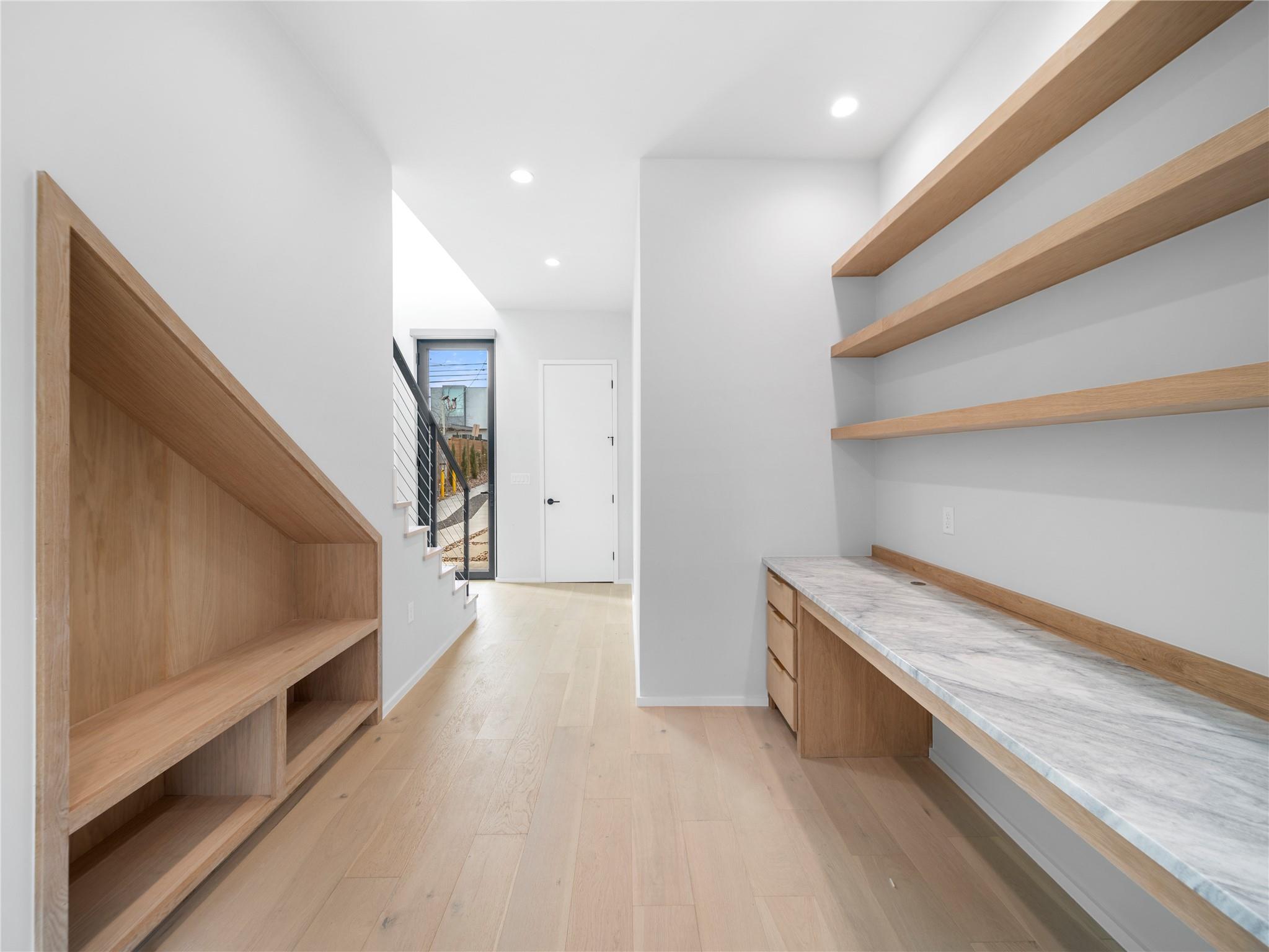 2107 Brackenridge St # B, Austin, TX 78704