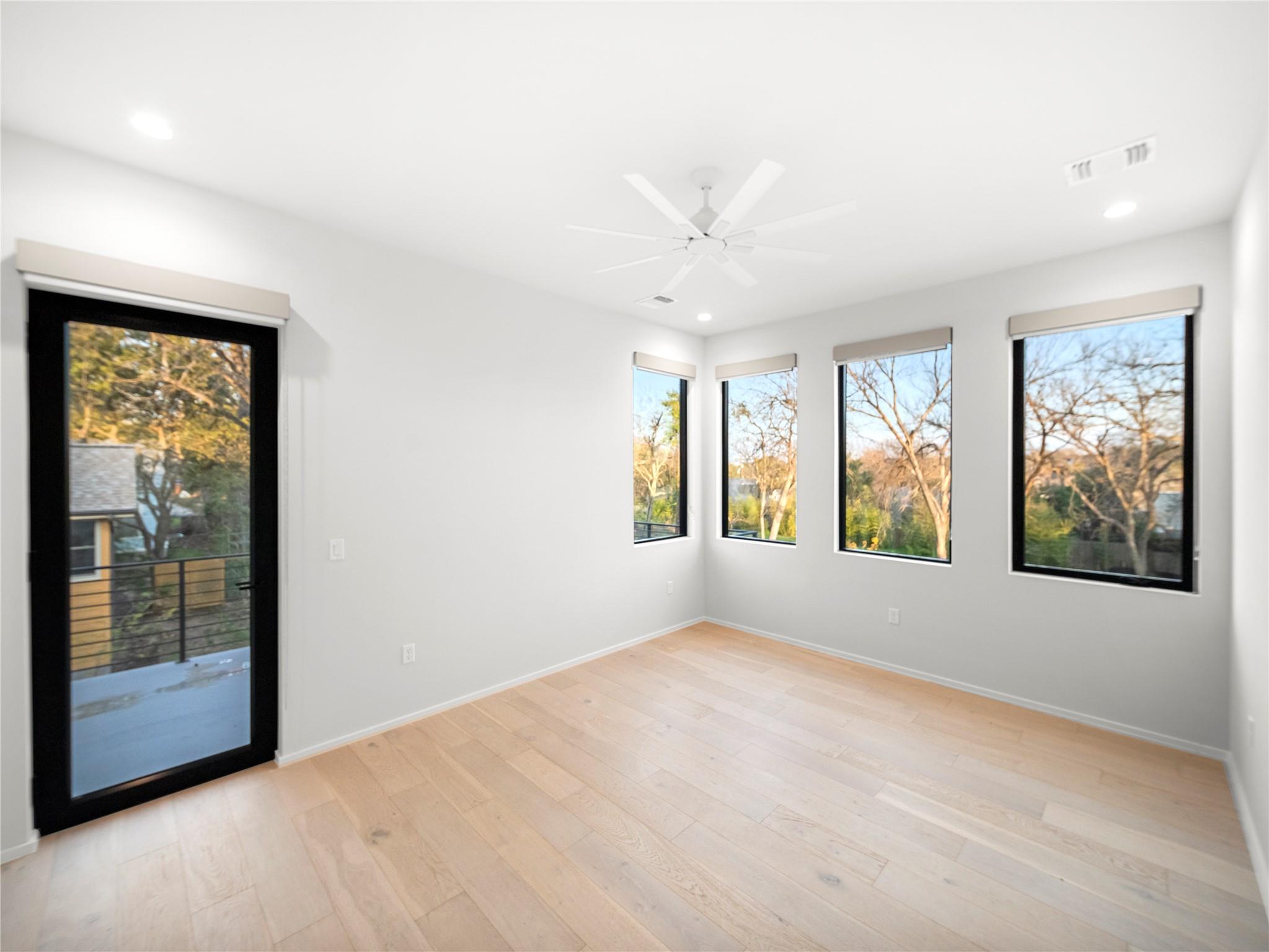 2107 Brackenridge St # B, Austin, TX 78704