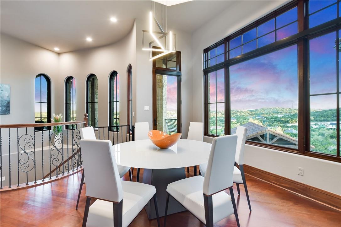 4212 Serene Hills Dr, Austin, TX 78738