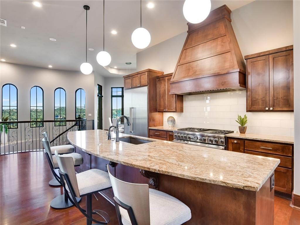 4212 Serene Hills Dr, Austin, TX 78738