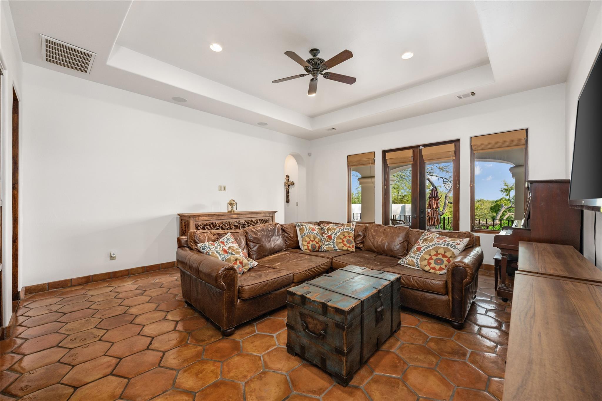 18033 Glenville Cv, Austin, TX 78738