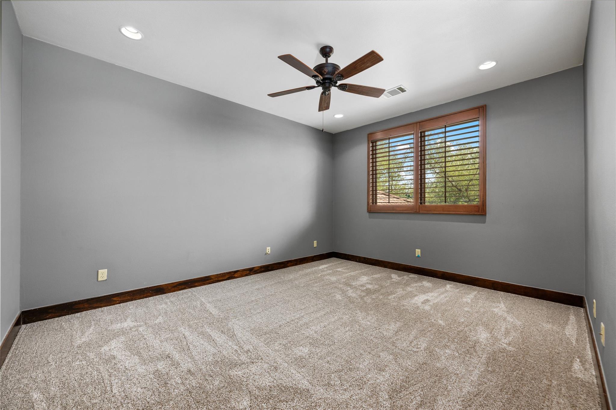 18033 Glenville Cv, Austin, TX 78738