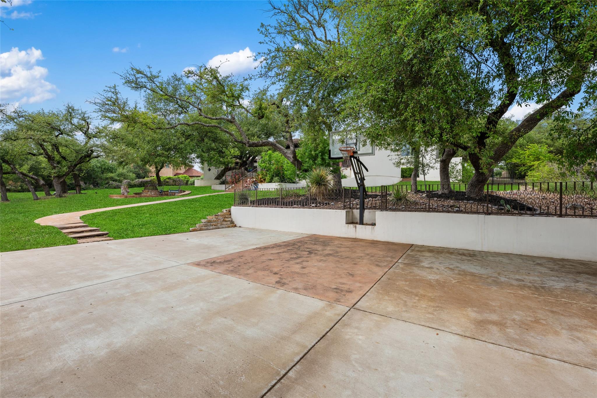 18033 Glenville Cv, Austin, TX 78738