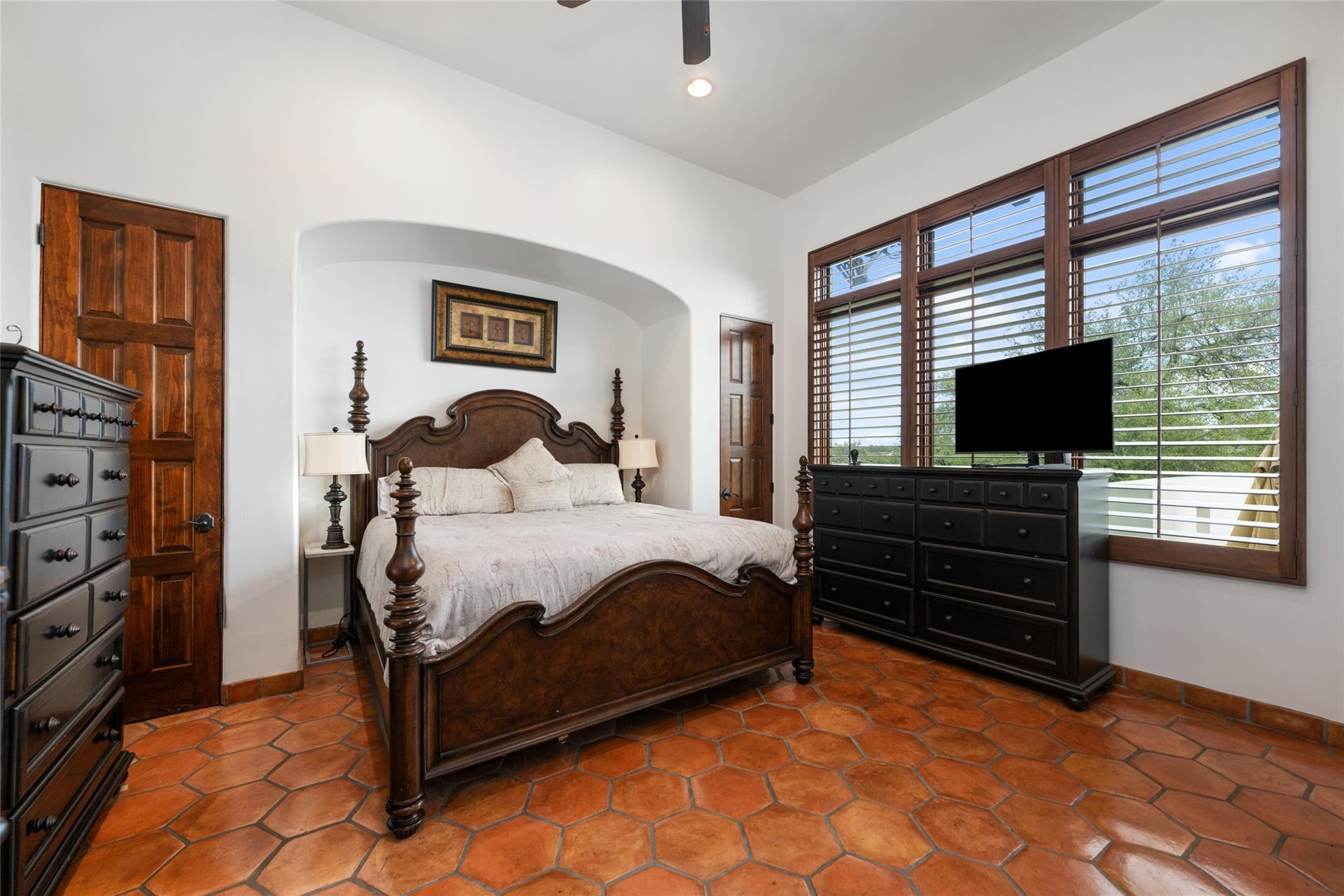 18033 Glenville Cv, Austin, TX 78738