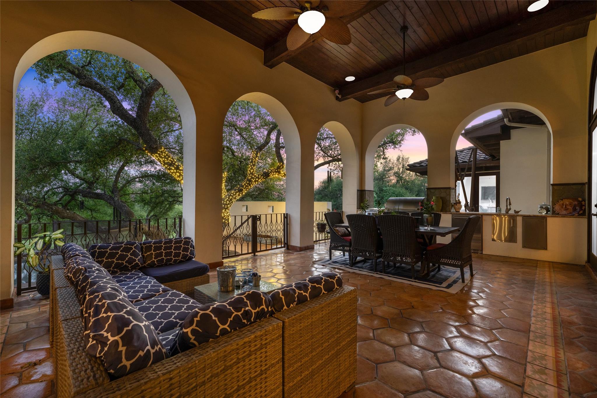 18033 Glenville Cv, Austin, TX 78738