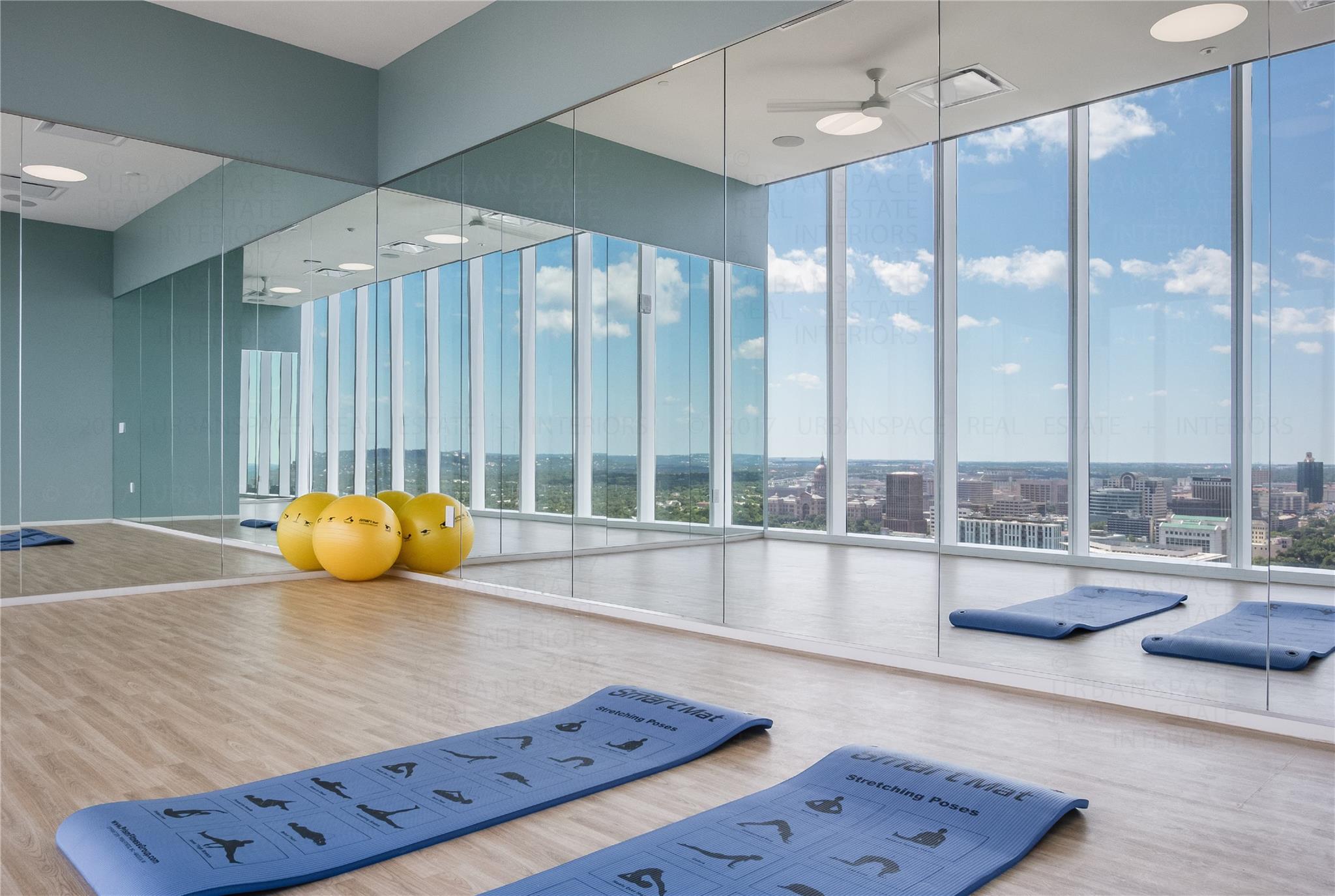 301 West Ave # 2009, Austin, TX 78701