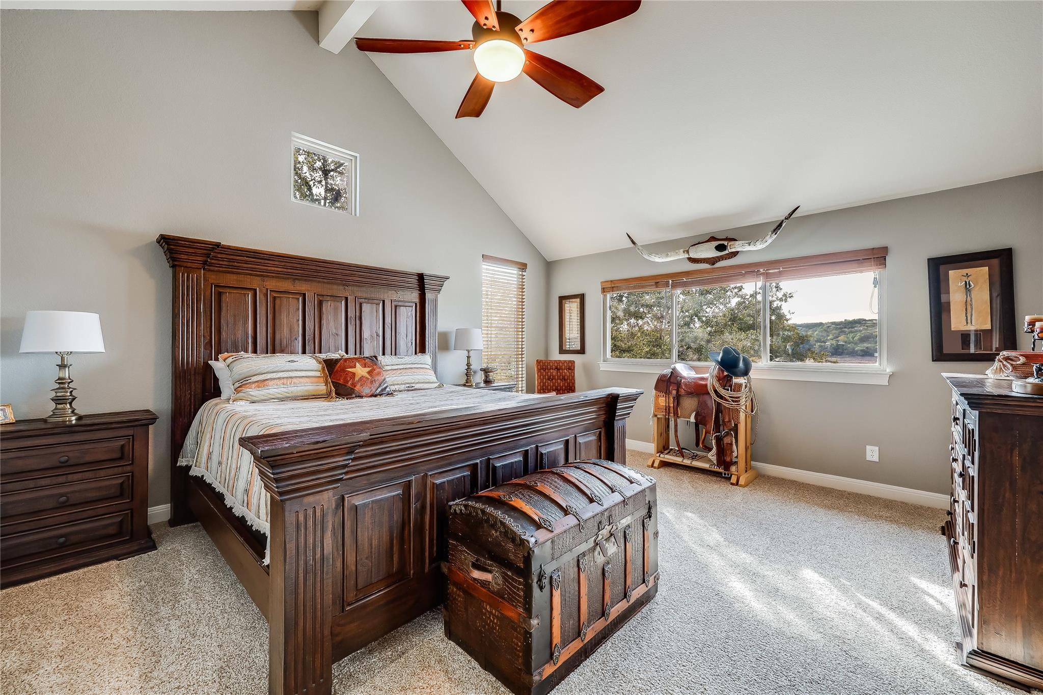18405 Lakepoint Cv, Point Venture, TX 78645