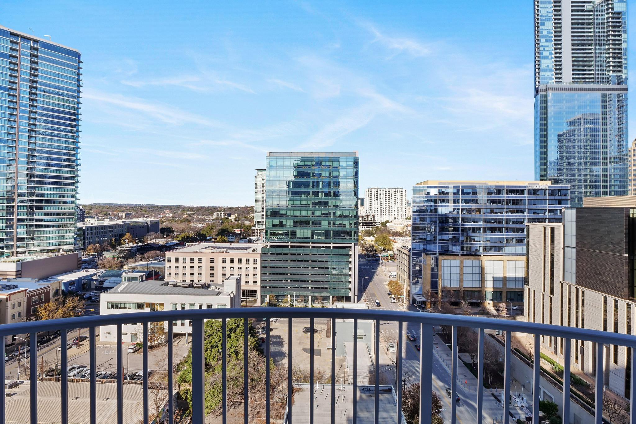 360 Nueces St # 1318, Austin, TX 78701
