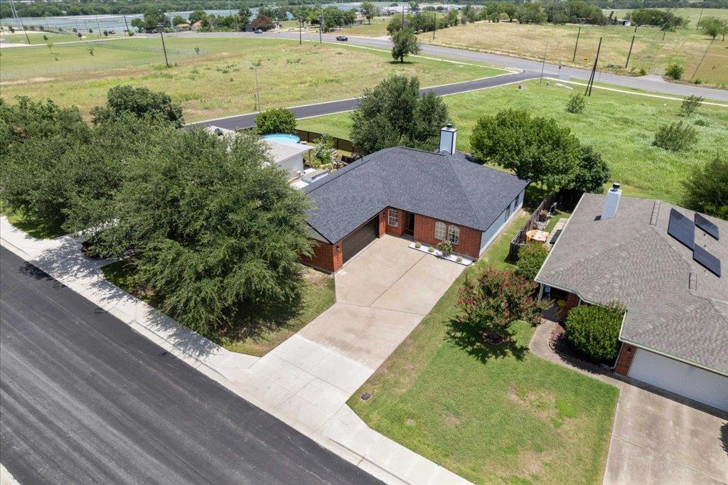 772 Clearview Cir, San Marcos, TX 78666