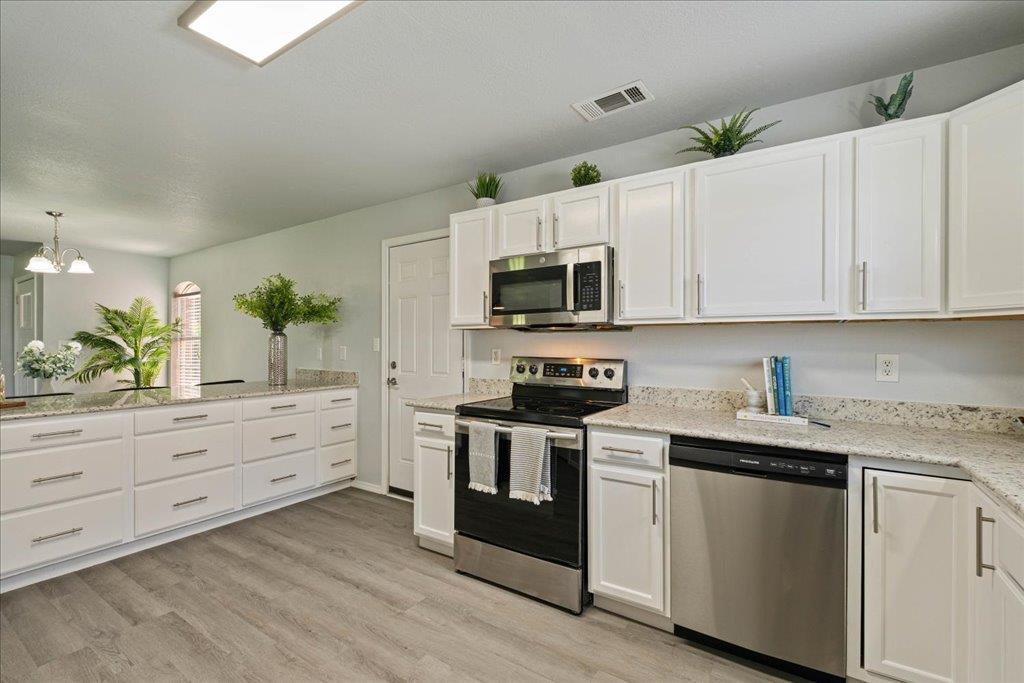 772 Clearview Cir, San Marcos, TX 78666