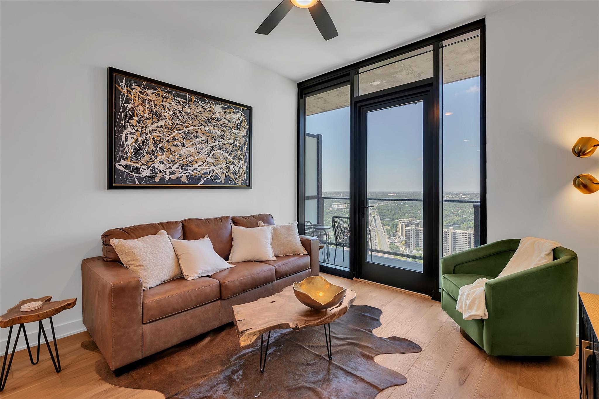 84 East Ave # 3208, Austin, TX 78701
