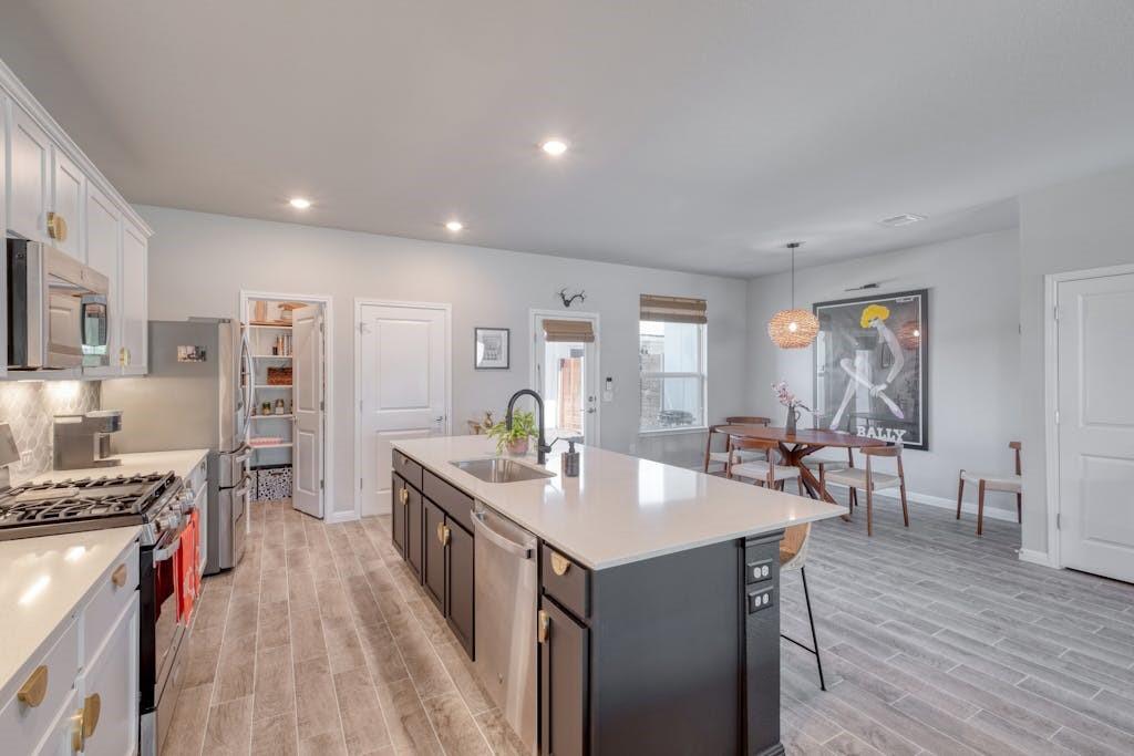 5400 Baythorne Dr # A, Austin, TX 78747
