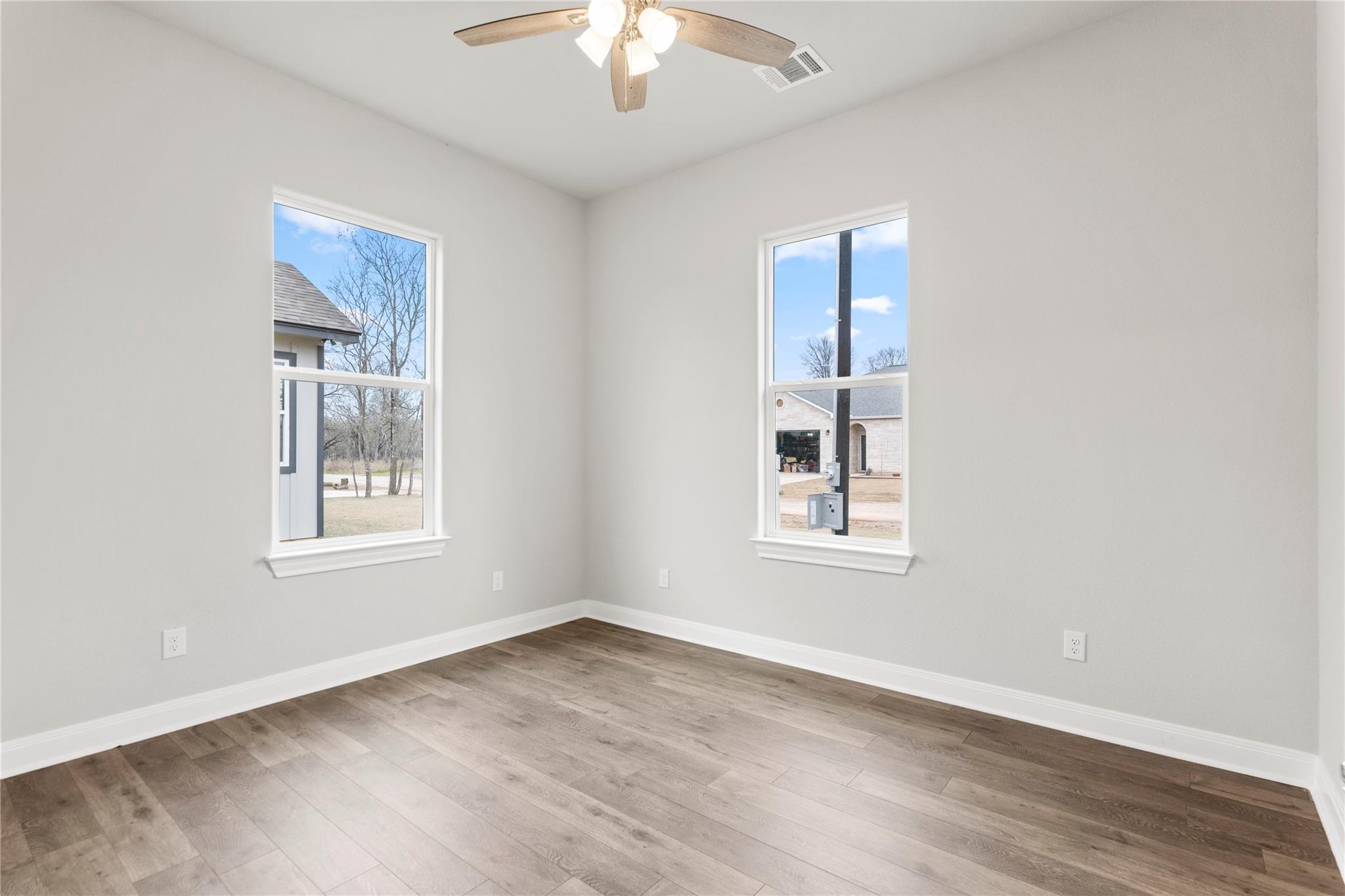 123 Waimanalo Ln, Bastrop, TX 78602