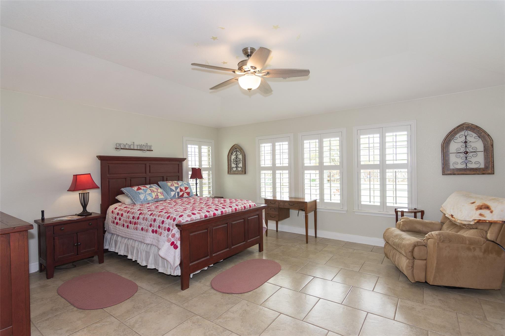 155 Bella Vista Cir, Kyle, TX 78640
