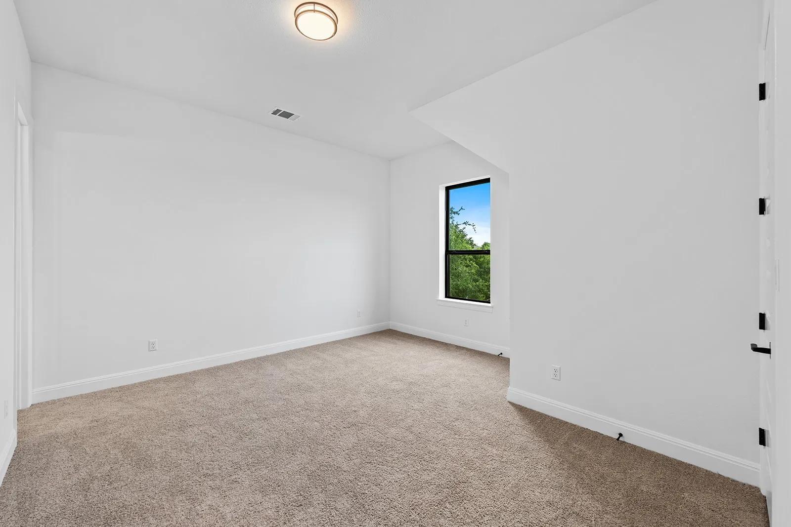 121 Houston Loop, Liberty Hill, TX 78642