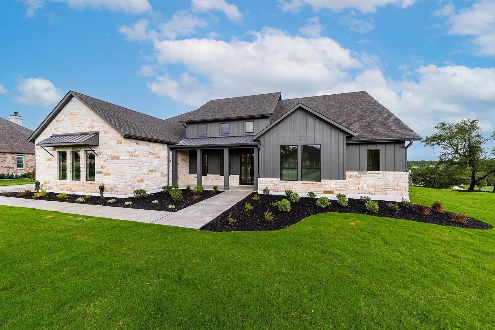 121 Houston Loop, Liberty Hill, TX 78642