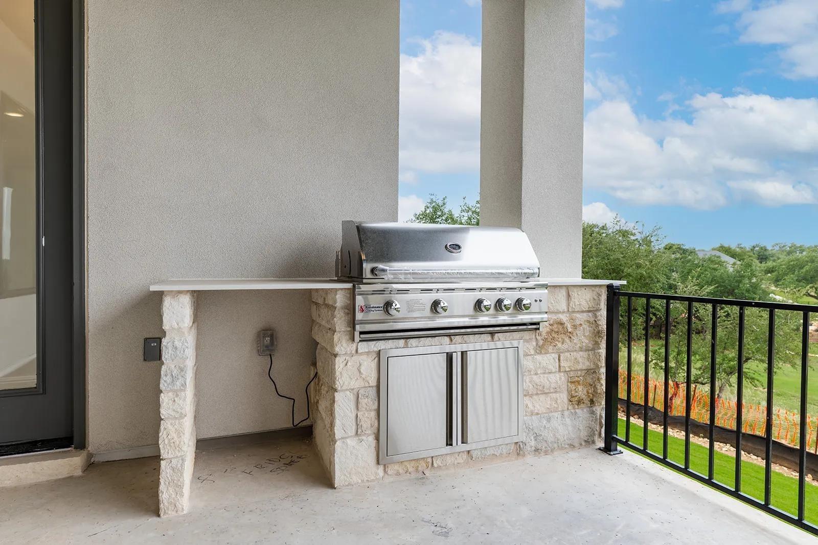 121 Houston Loop, Liberty Hill, TX 78642