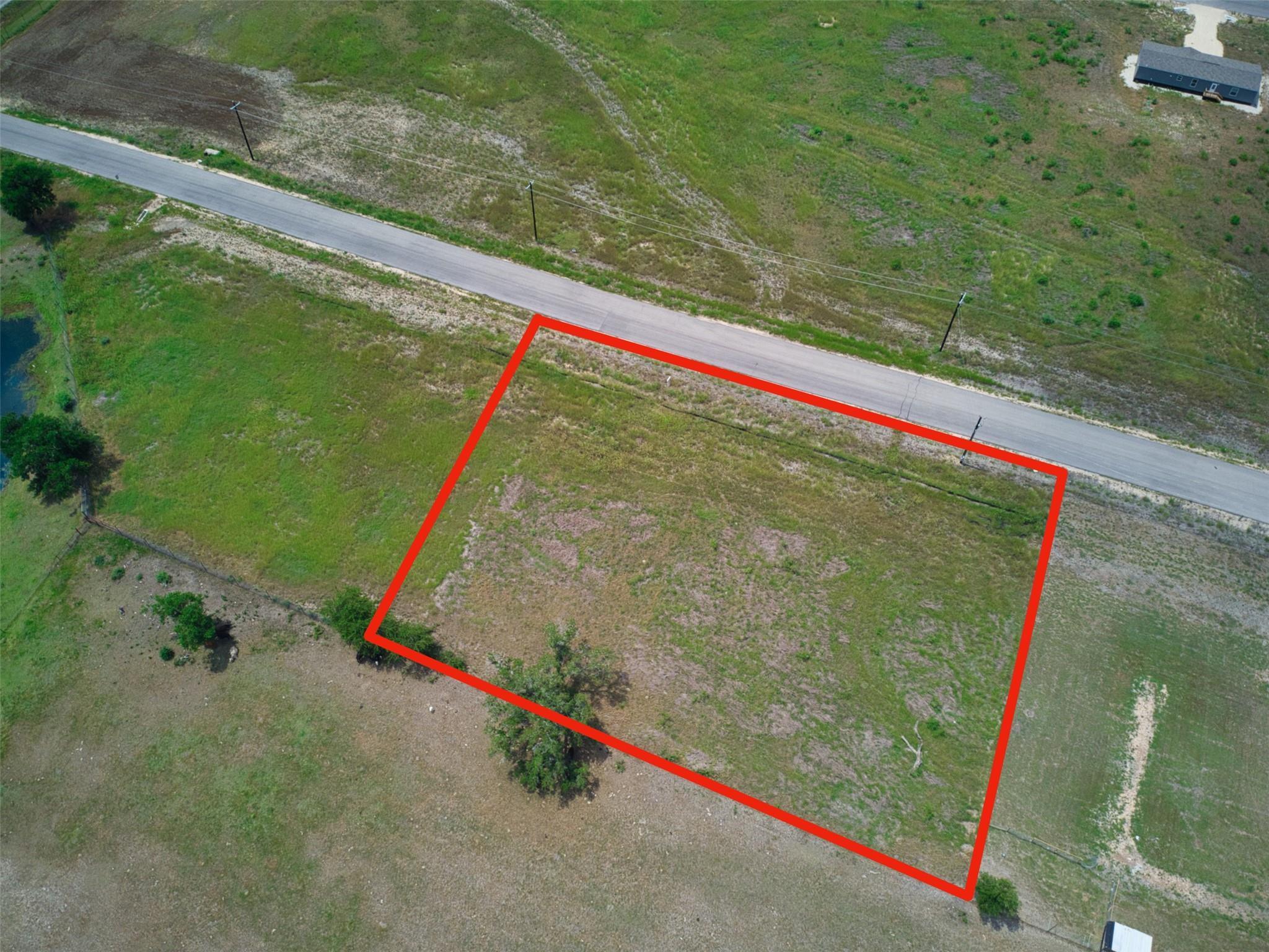 180 Altidore Ave, Dale, TX 78616