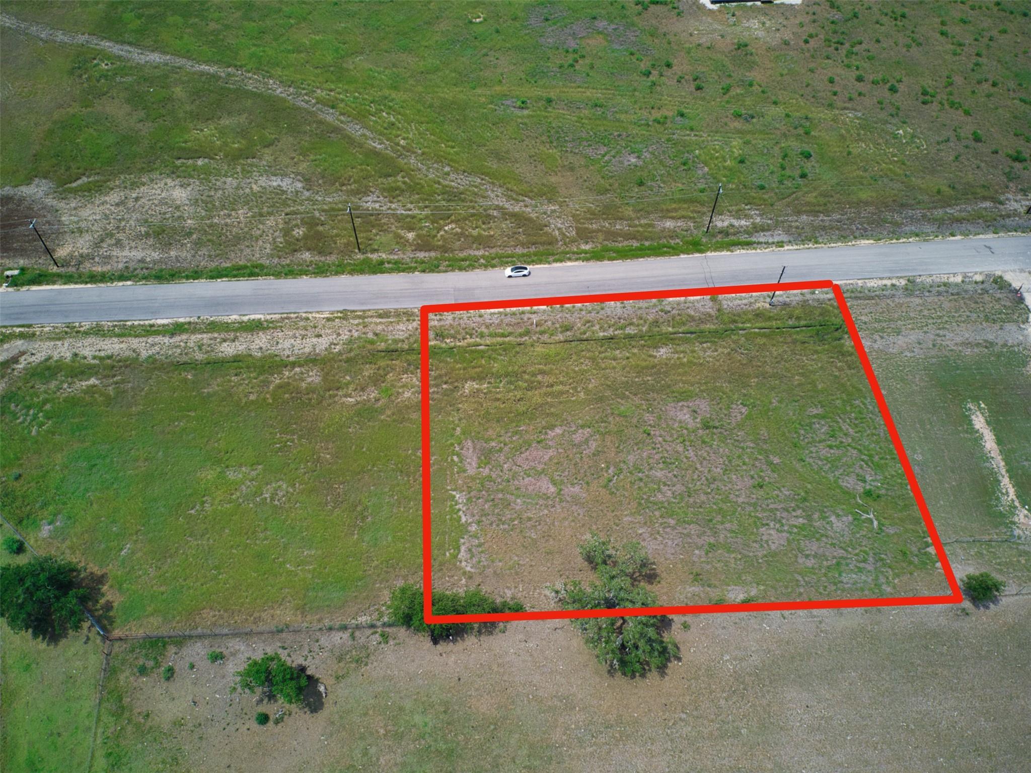 180 Altidore Ave, Dale, TX 78616