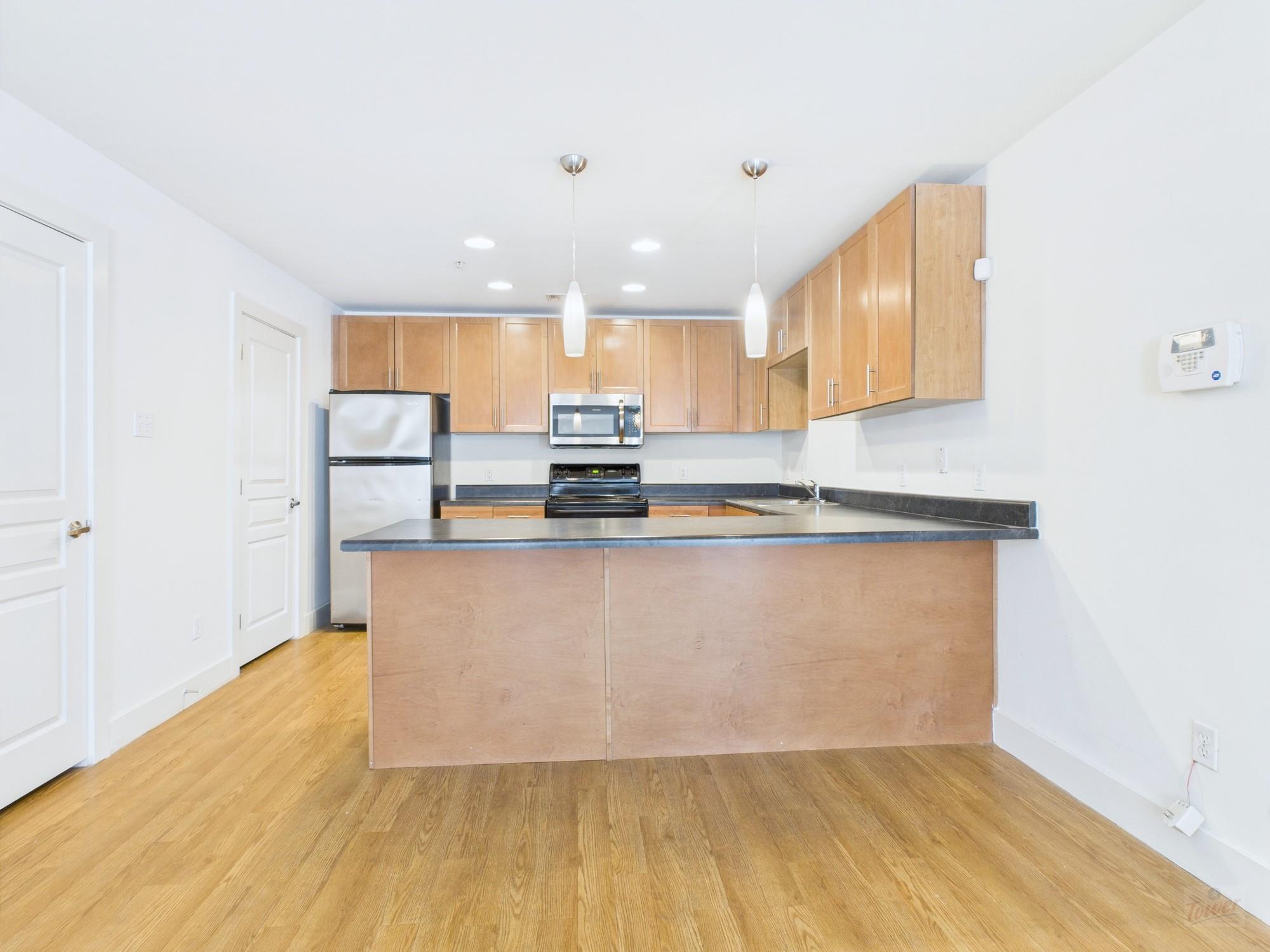 711 W 32nd St # 151, Austin, TX 78705