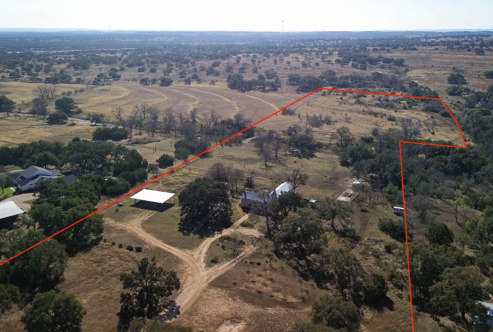 1037 Ranch Road 962 W, Round Mountain, TX 78663