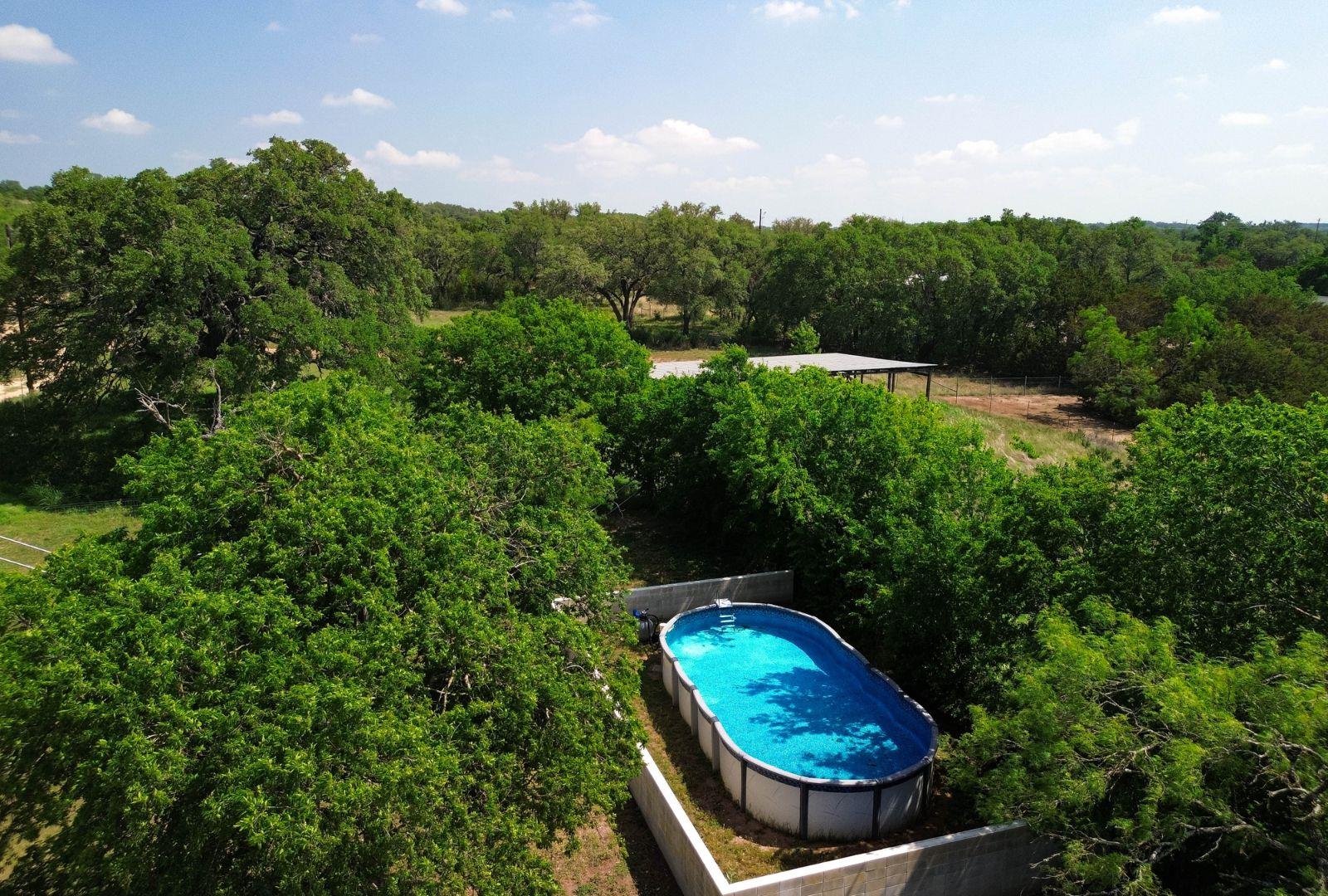 1037 Ranch Road 962 W, Round Mountain, TX 78663