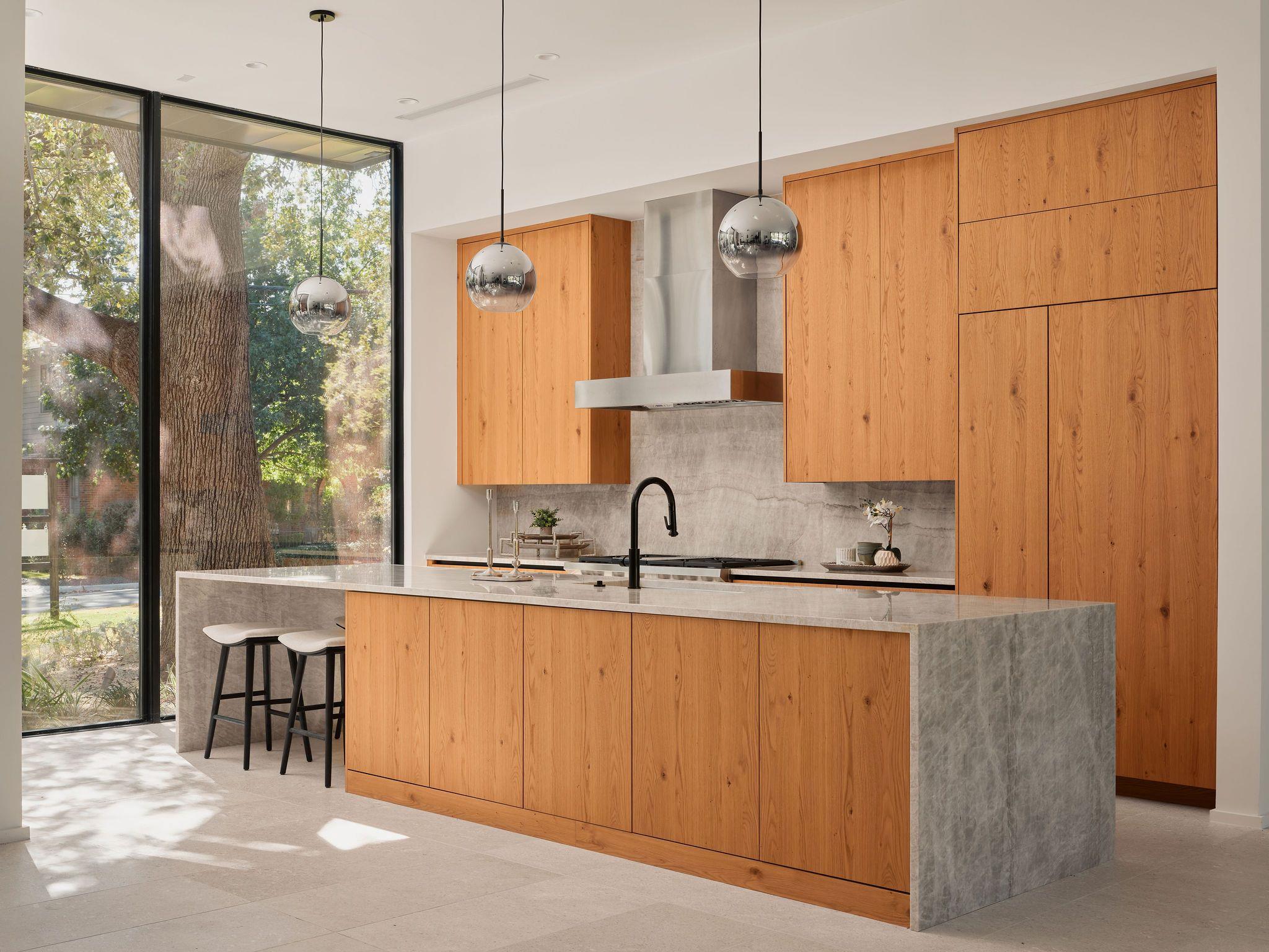 2102 Bowman Ave, Austin, TX 78703