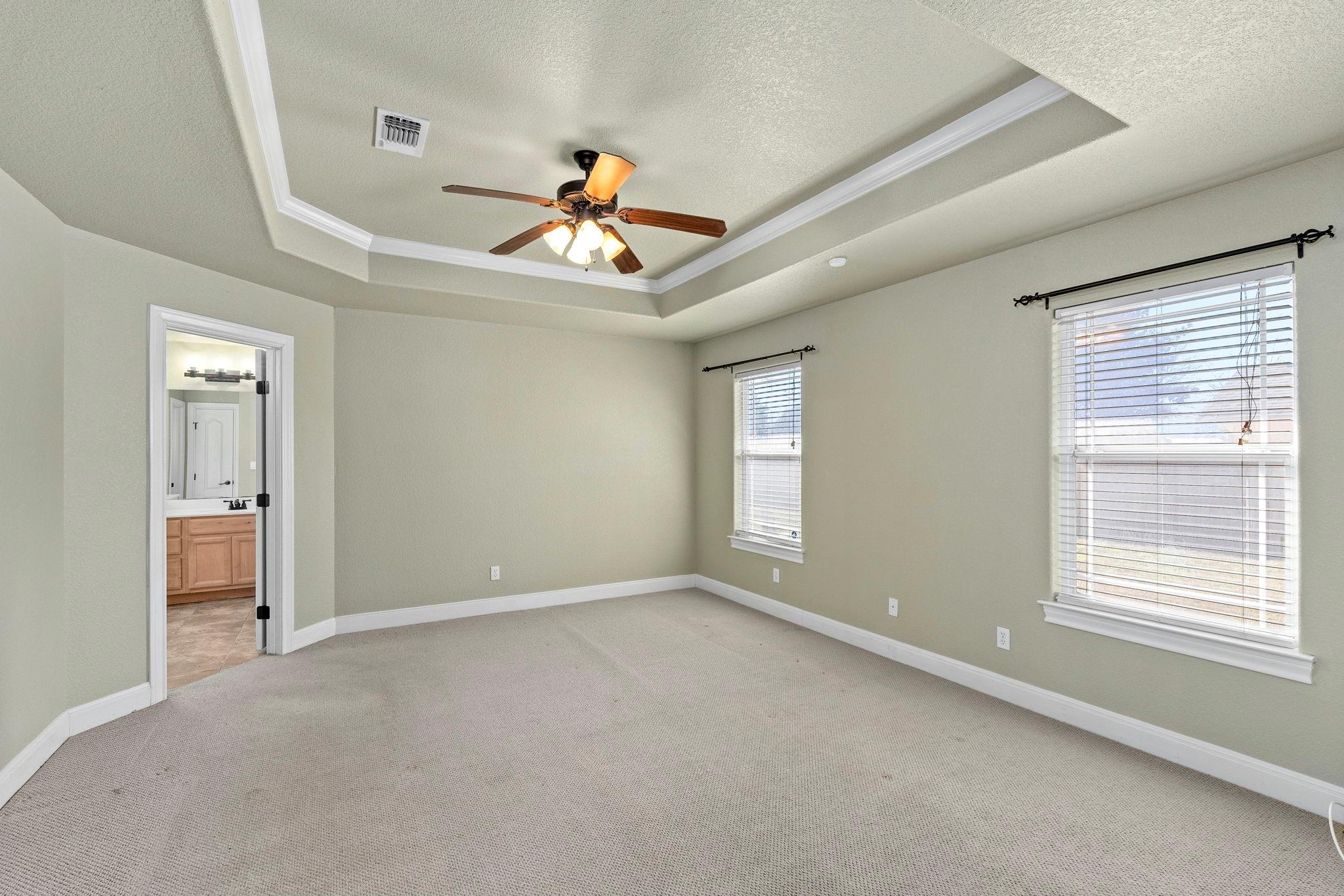 250 Hummingbird Way, Martindale, TX 78655