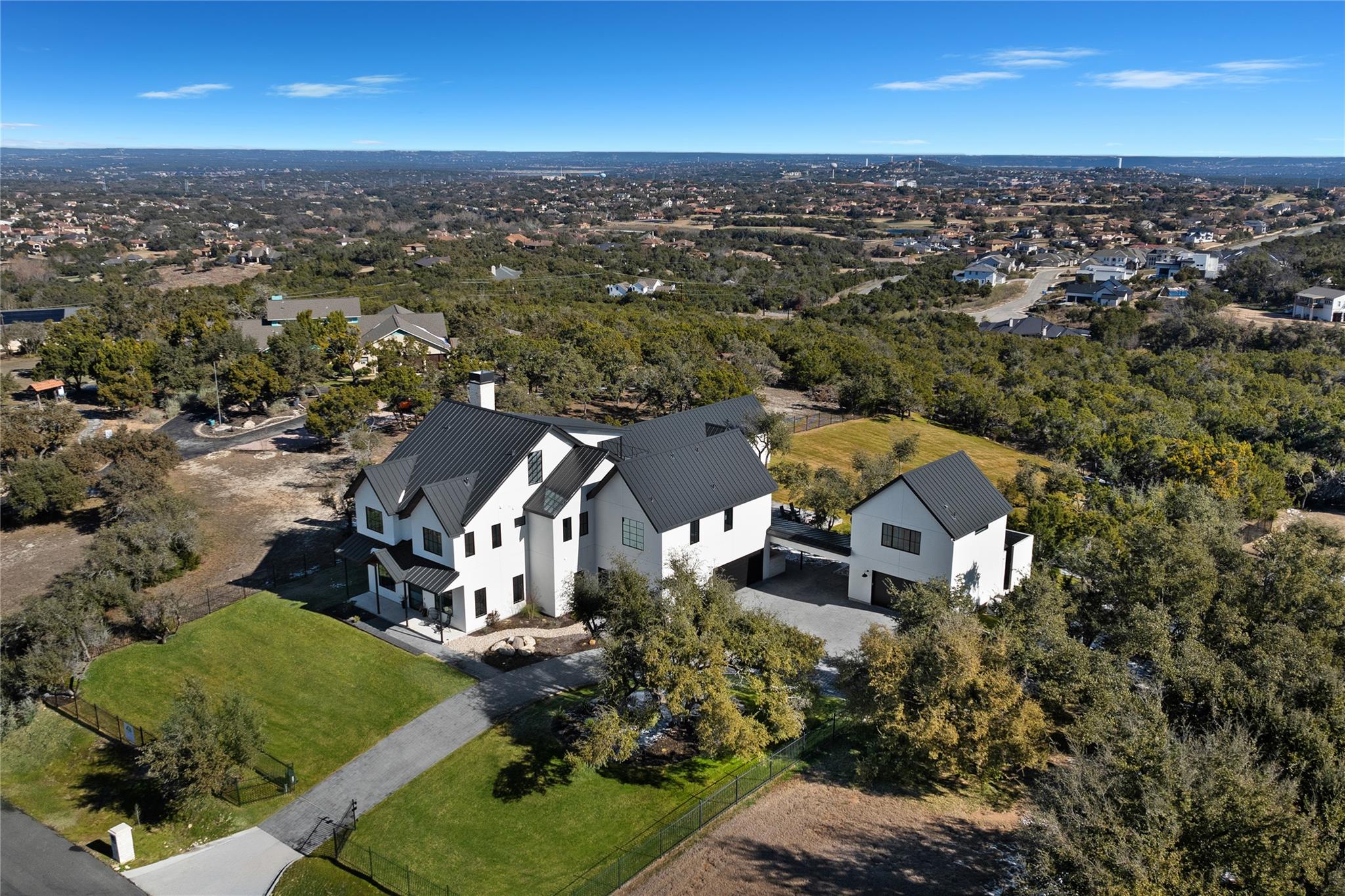 4405 Hennig Dr, Austin, TX 78738