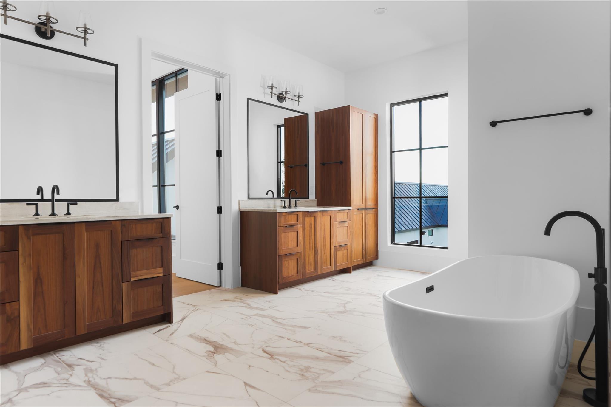 4405 Hennig Dr, Austin, TX 78738