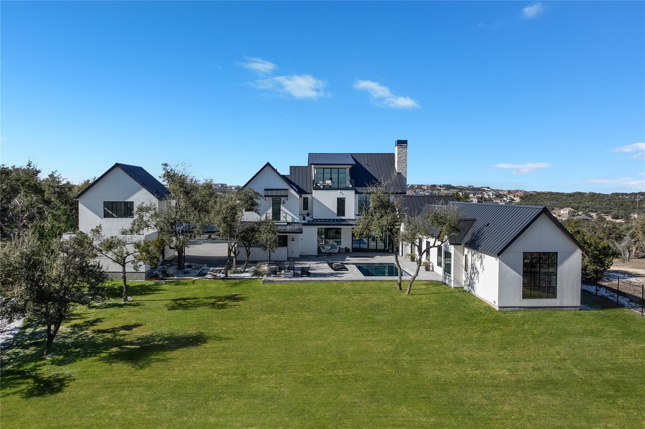 4405 Hennig Dr, Austin, TX 78738