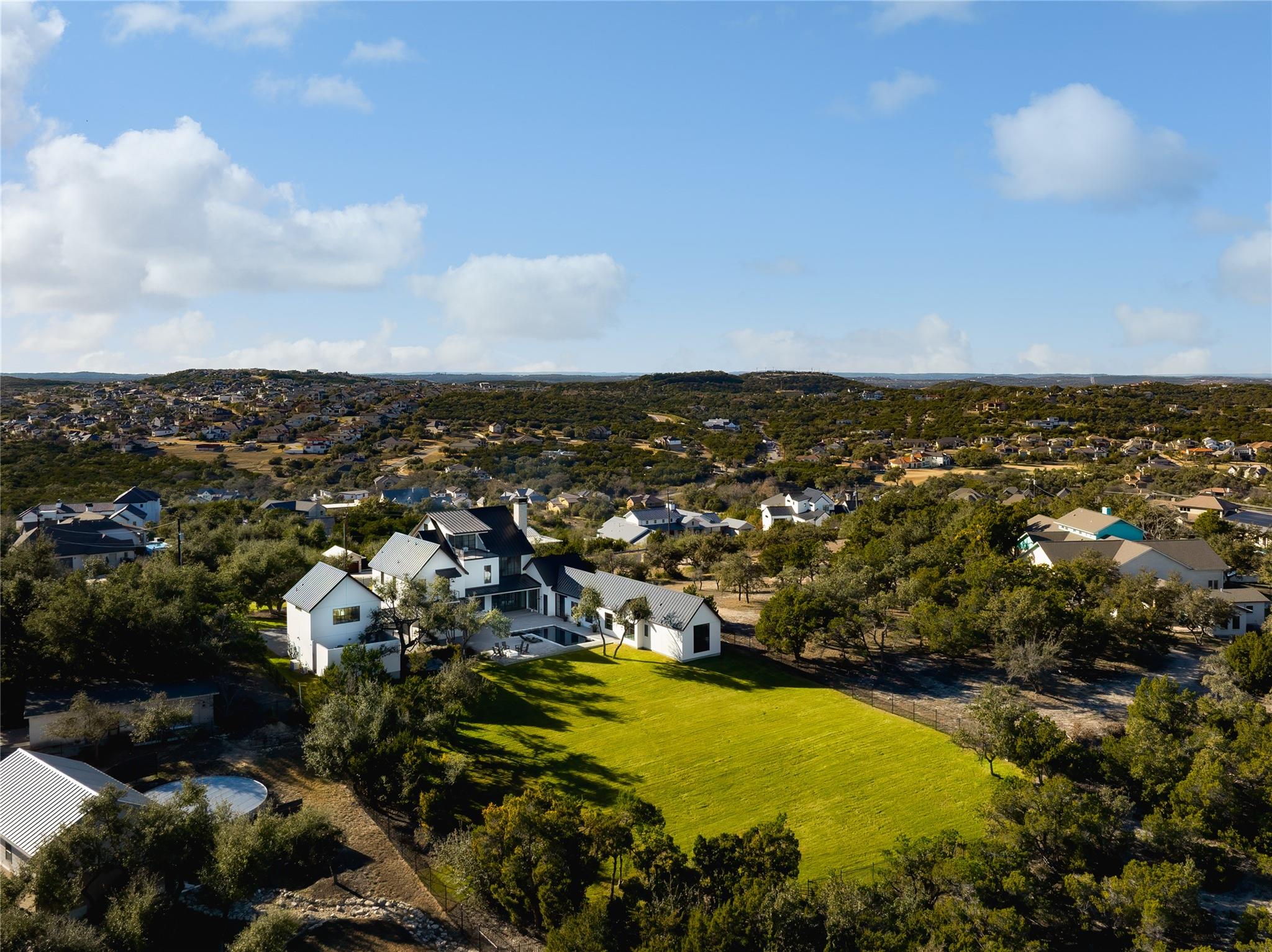 4405 Hennig Dr, Austin, TX 78738