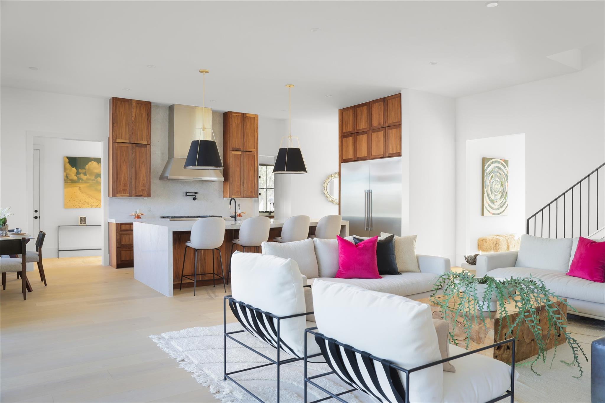 4405 Hennig Dr, Austin, TX 78738