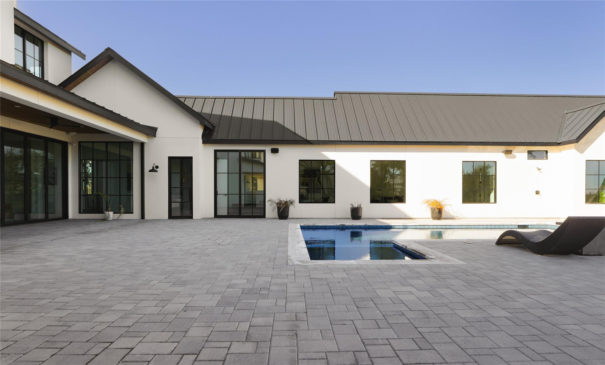 4405 Hennig Dr, Austin, TX 78738