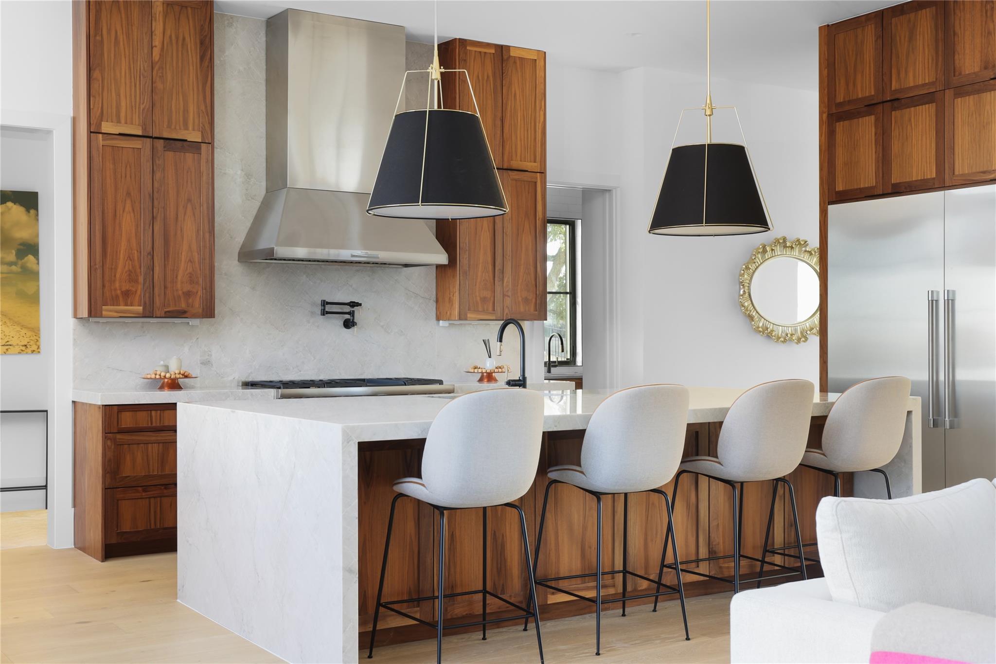 4405 Hennig Dr, Austin, TX 78738