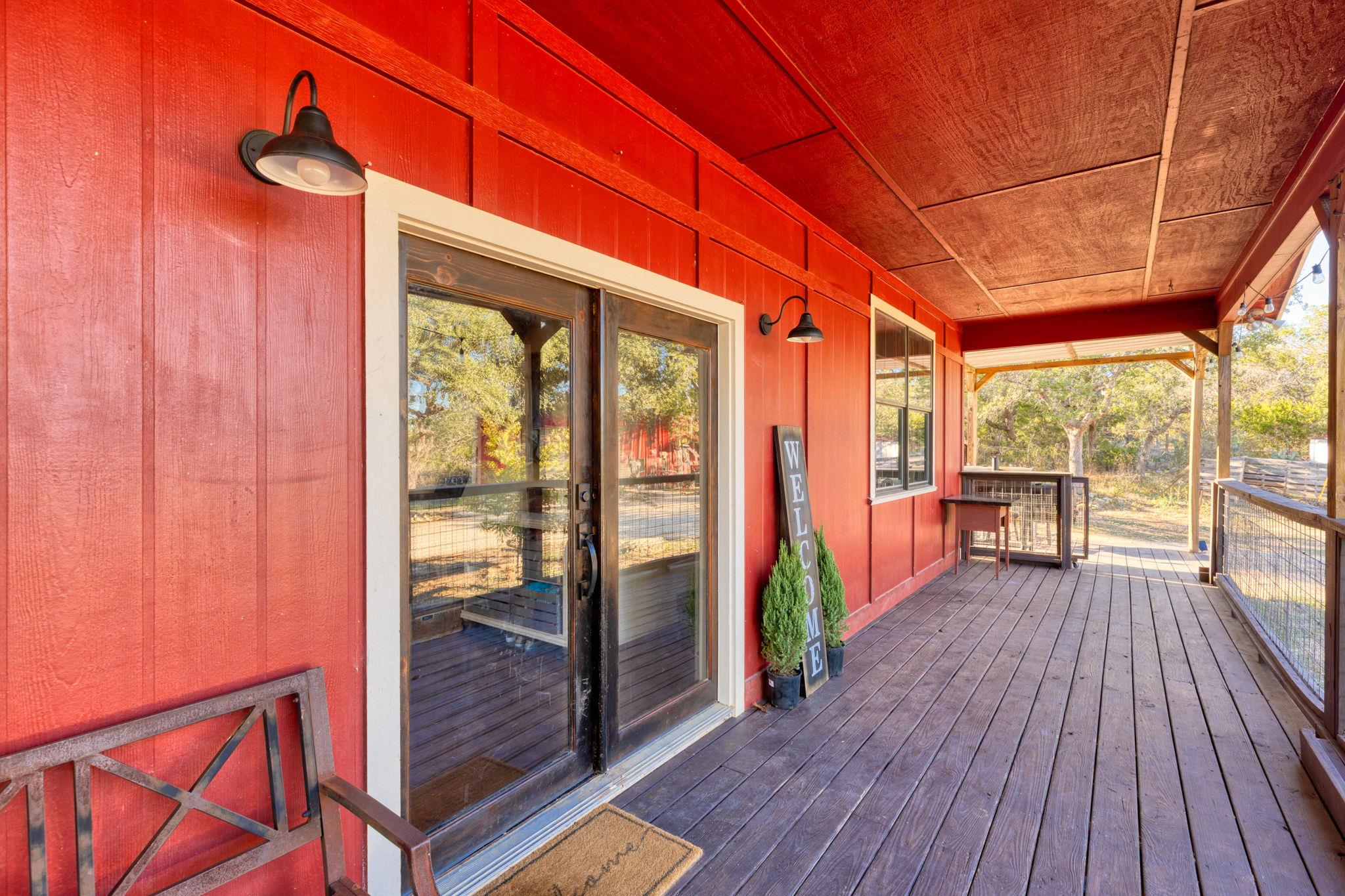 1600 Alpine Trl, San Marcos, TX 78666