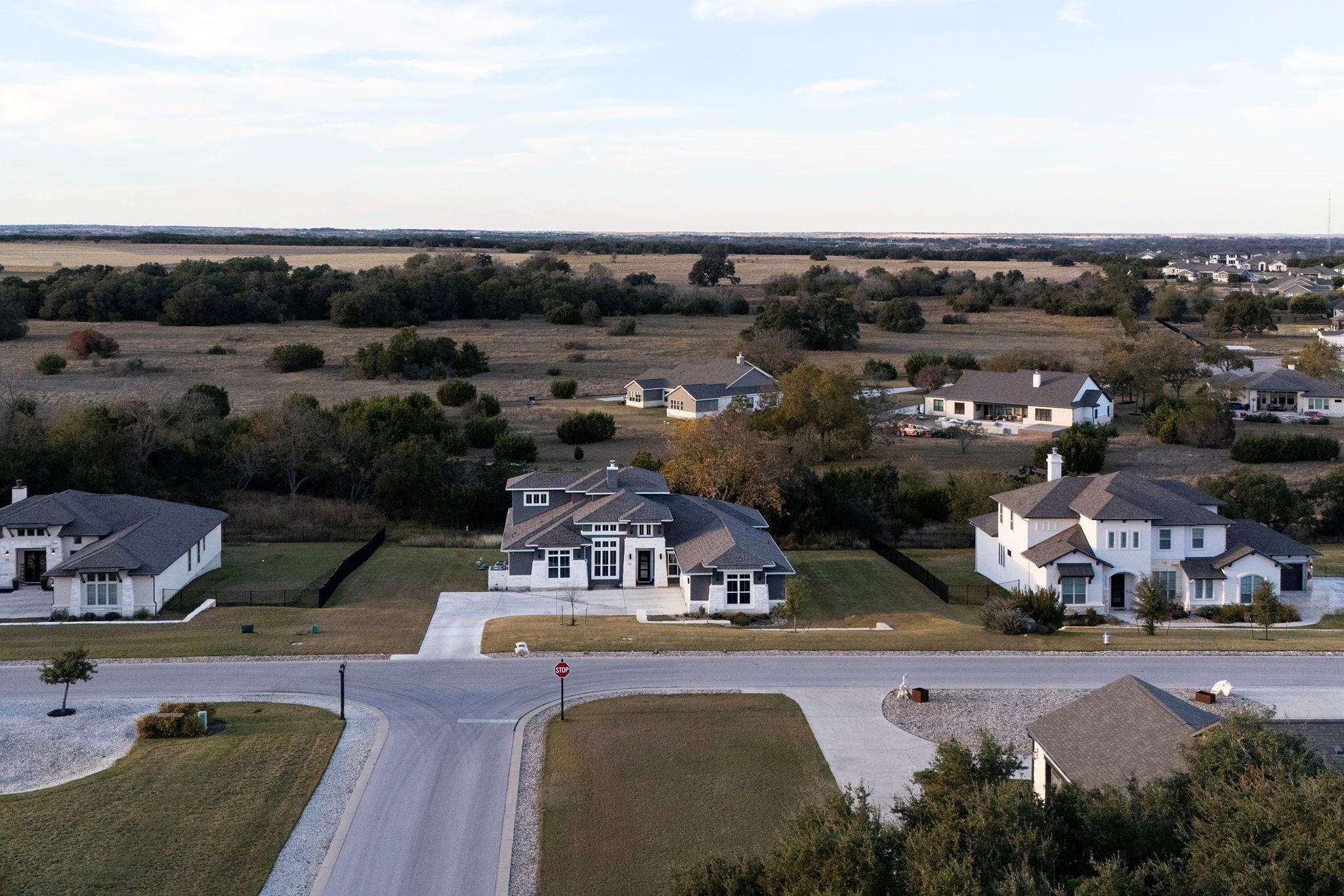 500 Umbrella Sky, Liberty Hill, TX 78642