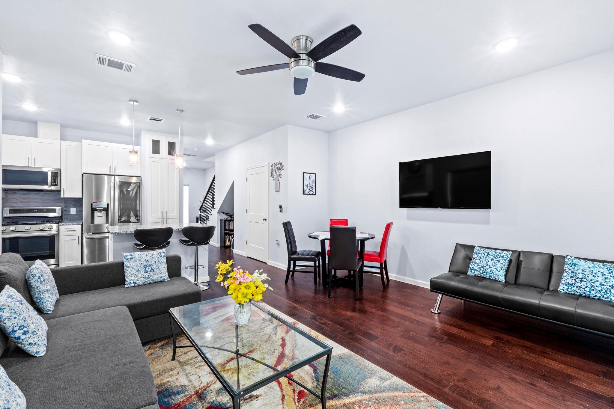 602 Delmar Ave # B, Austin, TX 78752