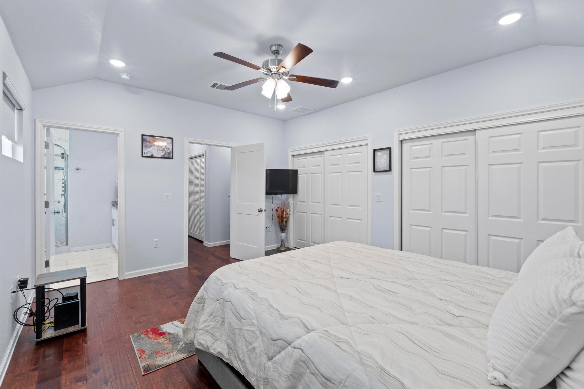 602 Delmar Ave # B, Austin, TX 78752